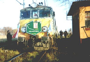 Pociąg w peronie do Szczecina.